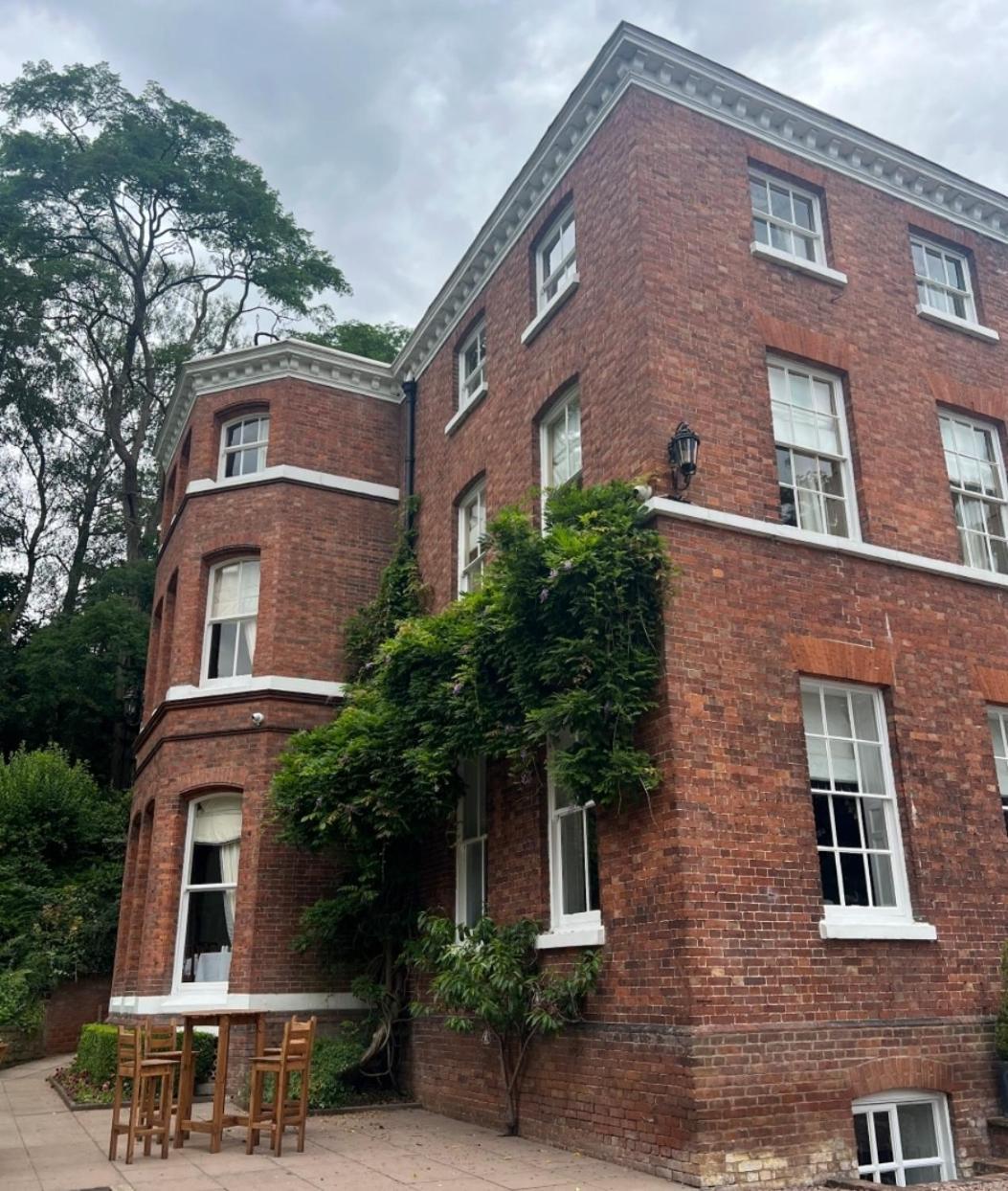 Kateshill House Bed & Breakfast ビュードリー エクステリア 写真