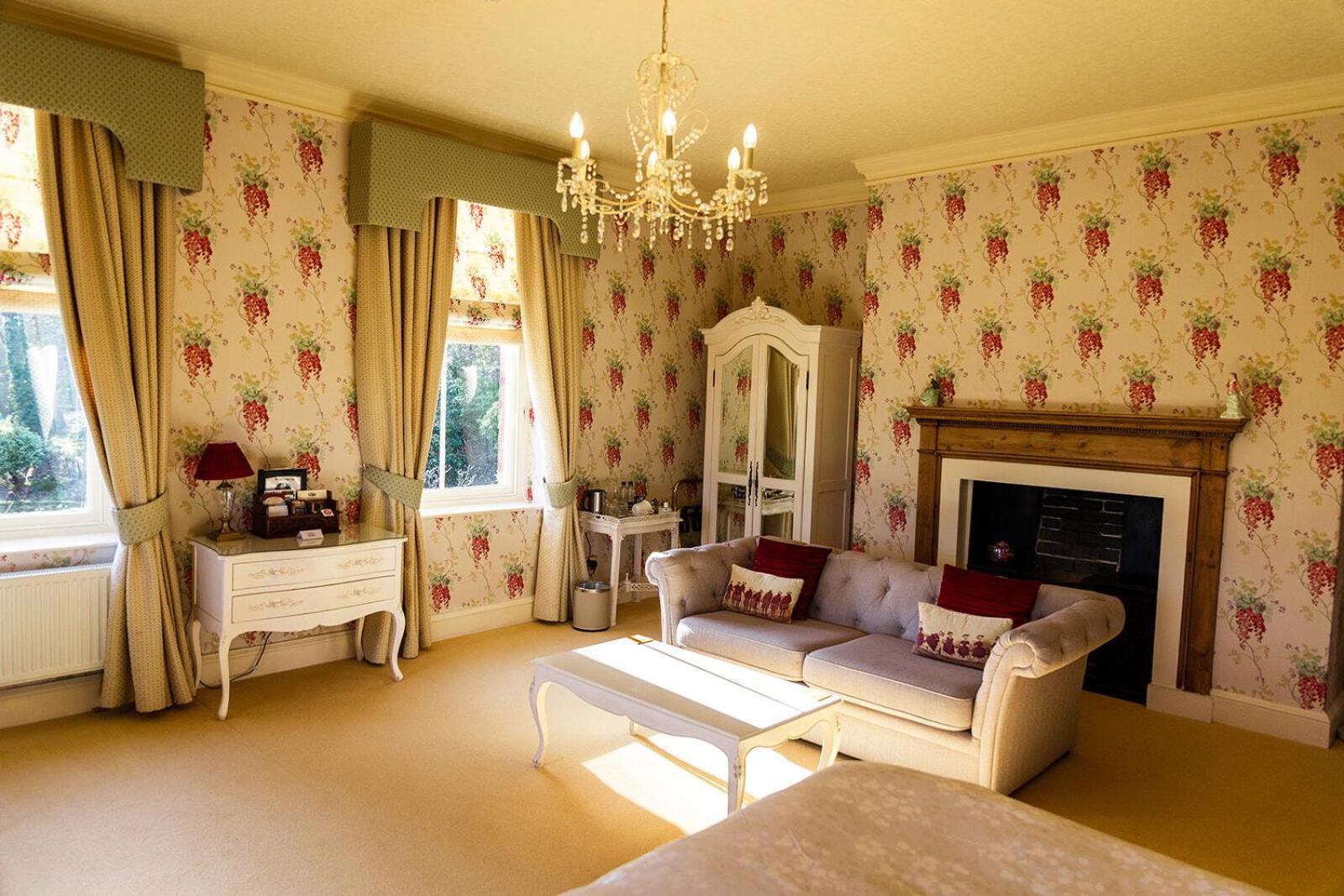 Kateshill House Bed & Breakfast ビュードリー エクステリア 写真