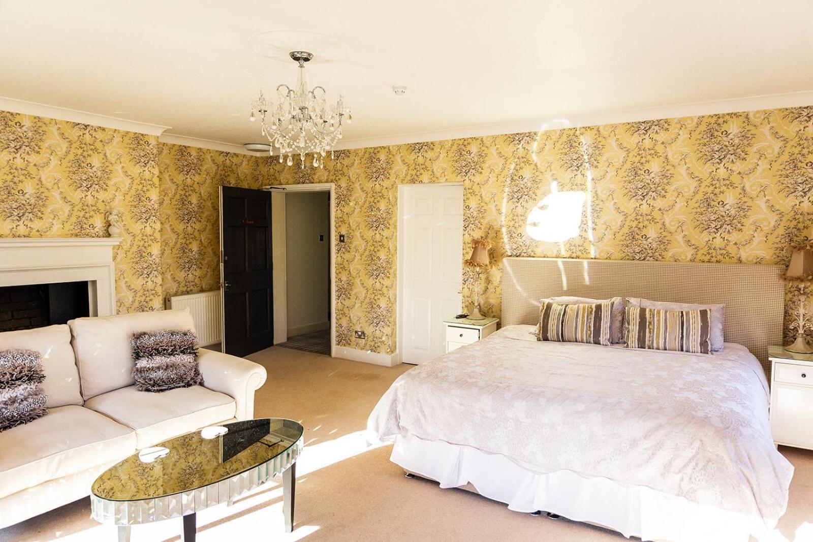 Kateshill House Bed & Breakfast ビュードリー エクステリア 写真